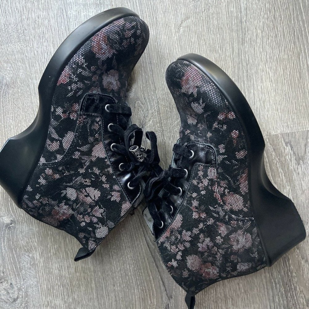 ALEGRIA ELIZA DAME BOOTS Floral Leather Combat 39